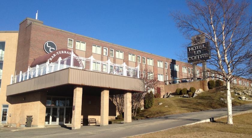 Travelodge By Wyndham Baie Comeau Exterior photo